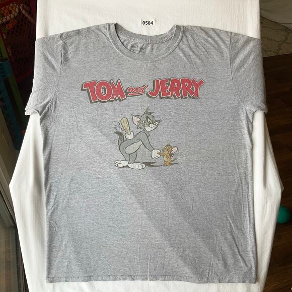 Hanna Banana Men short Sleeve Crewneck T-shirt size L, Gray, Tom & Jerry - Picture 1 of 7